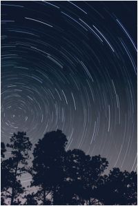 1160228413 15 FT16344 041105 Startrails01 