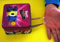 1204646983 10 FT40385 Candyboxhvhand3 